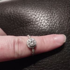 Jeulia engagement ring sz 10